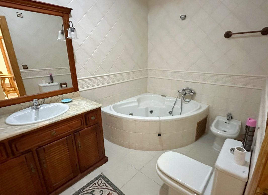 Reventa - Apartamento -
Guardamar del Segura - Center