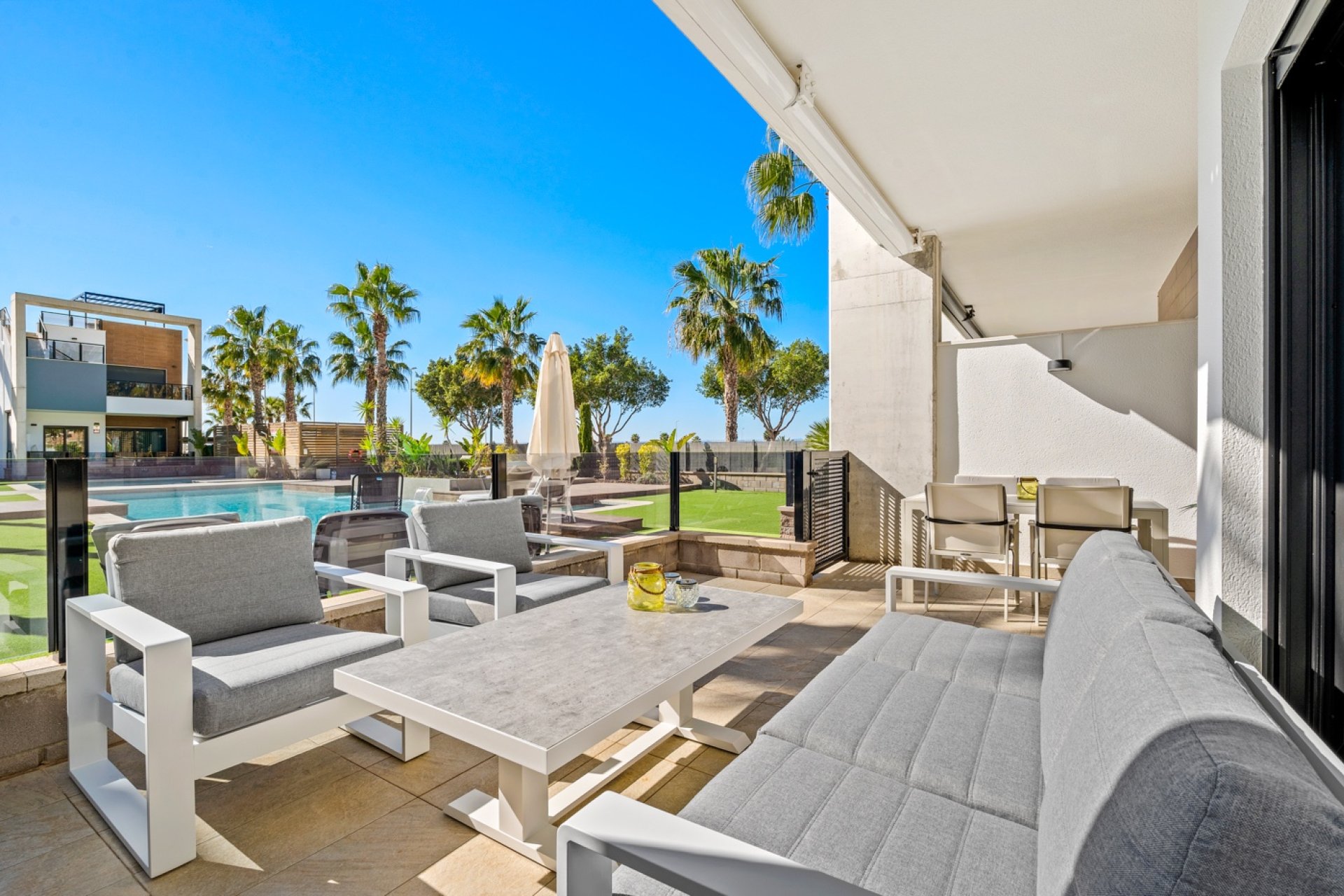 Reventa - Apartamento -
Guardamar del Segura - El Raso*