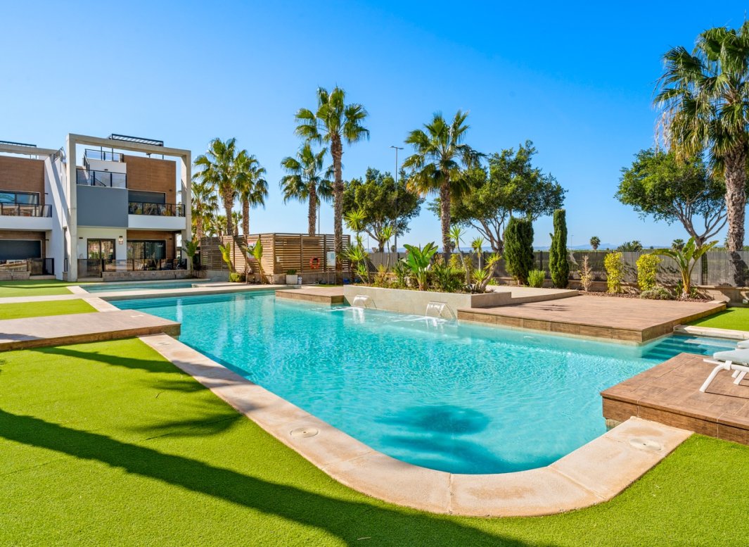 Reventa - Apartamento -
Guardamar del Segura - El Raso*