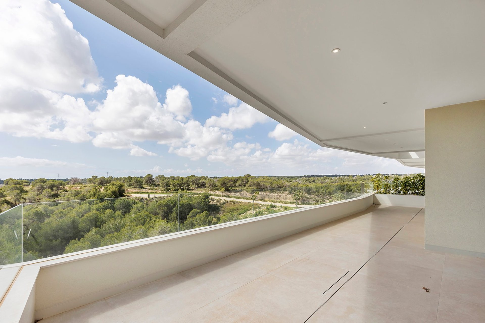 Reventa - Apartamento -
Las Colinas Golf Resort - Las Colinas golf