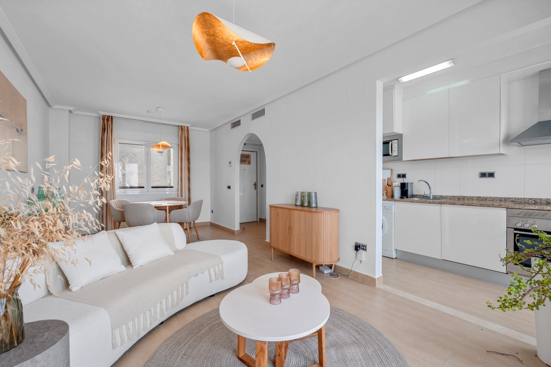 Reventa - Apartamento -
Los Alcazares - Serena