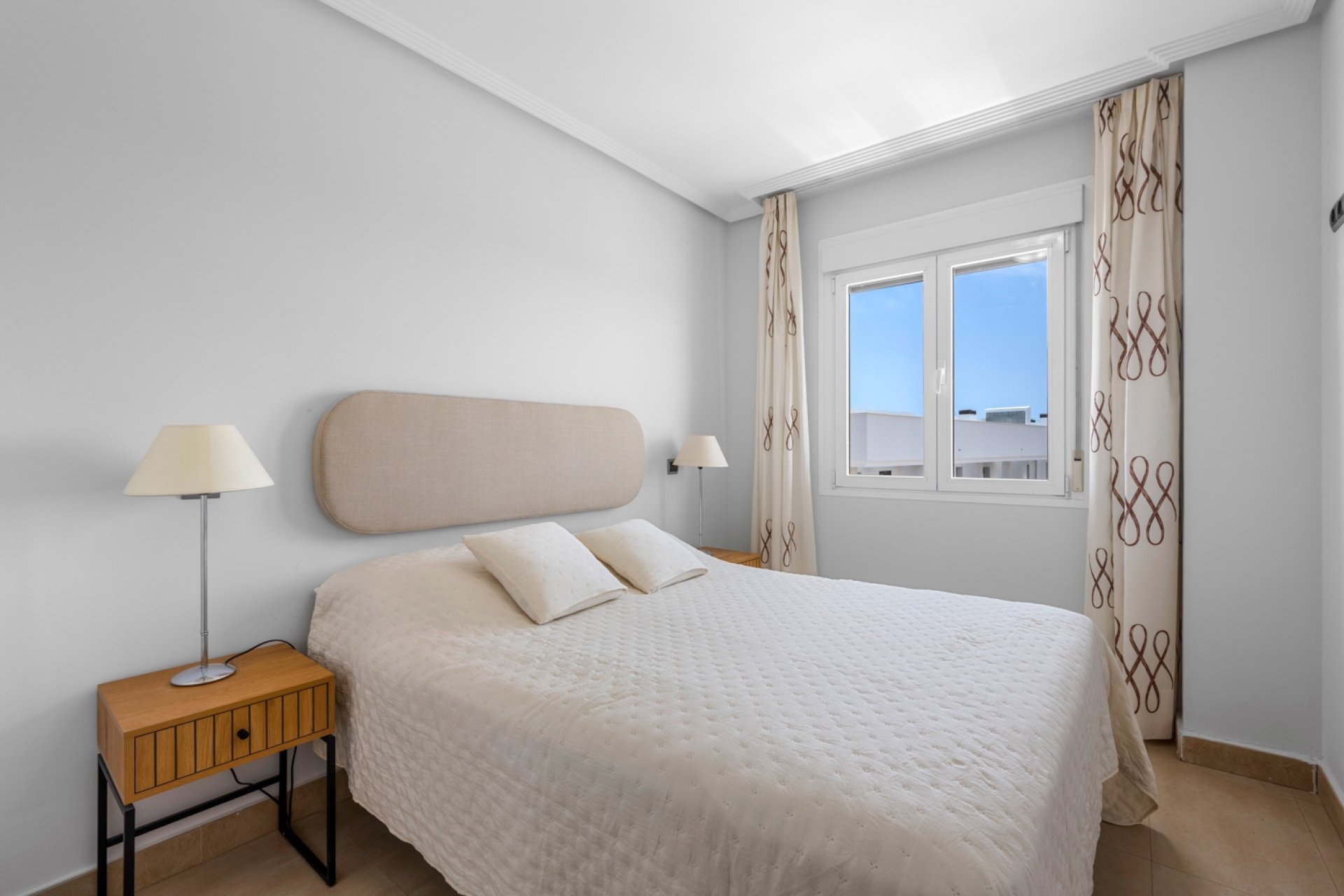 Reventa - Apartamento -
Los Alcazares - Serena