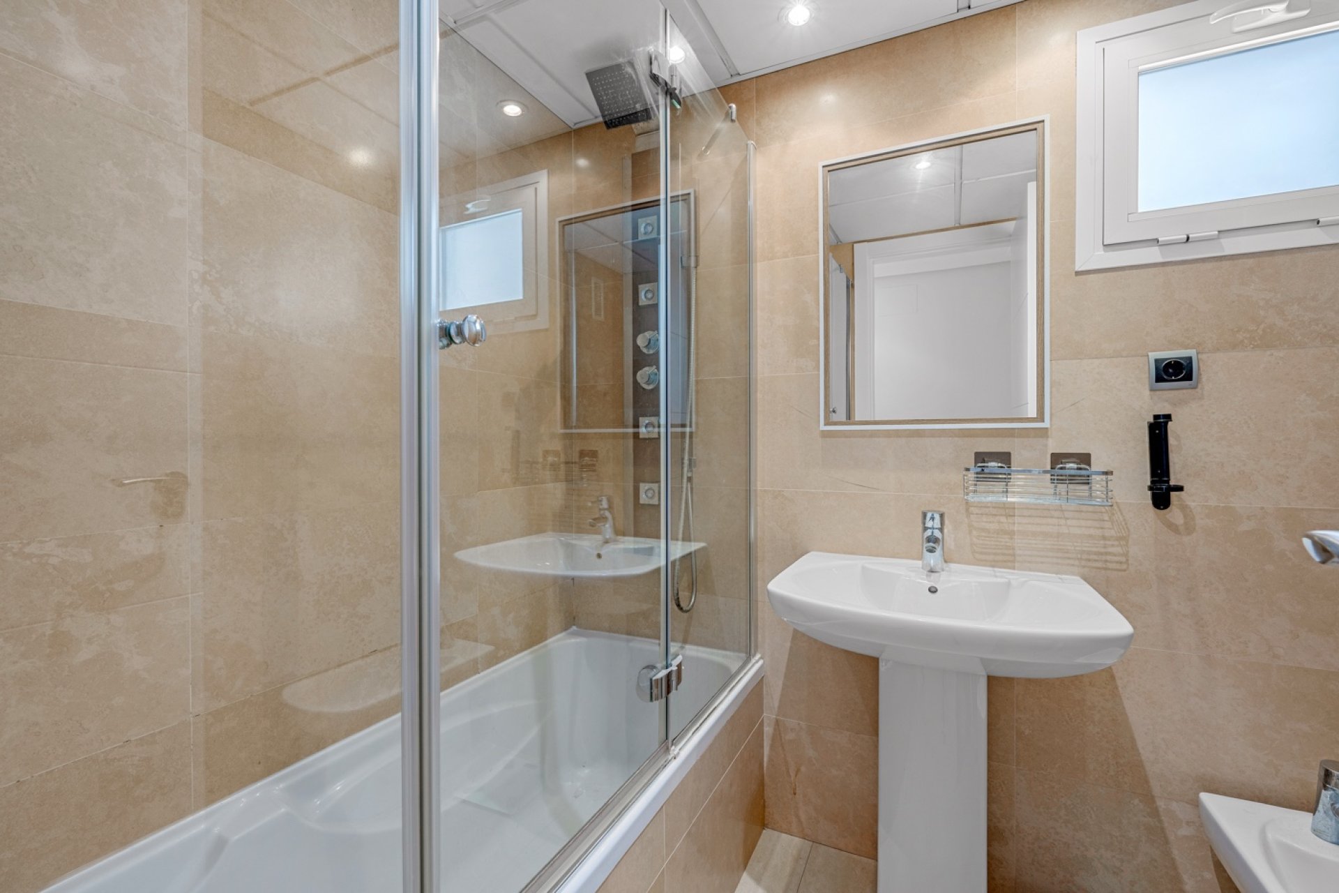 Reventa - Apartamento -
Los Alcazares - Serena