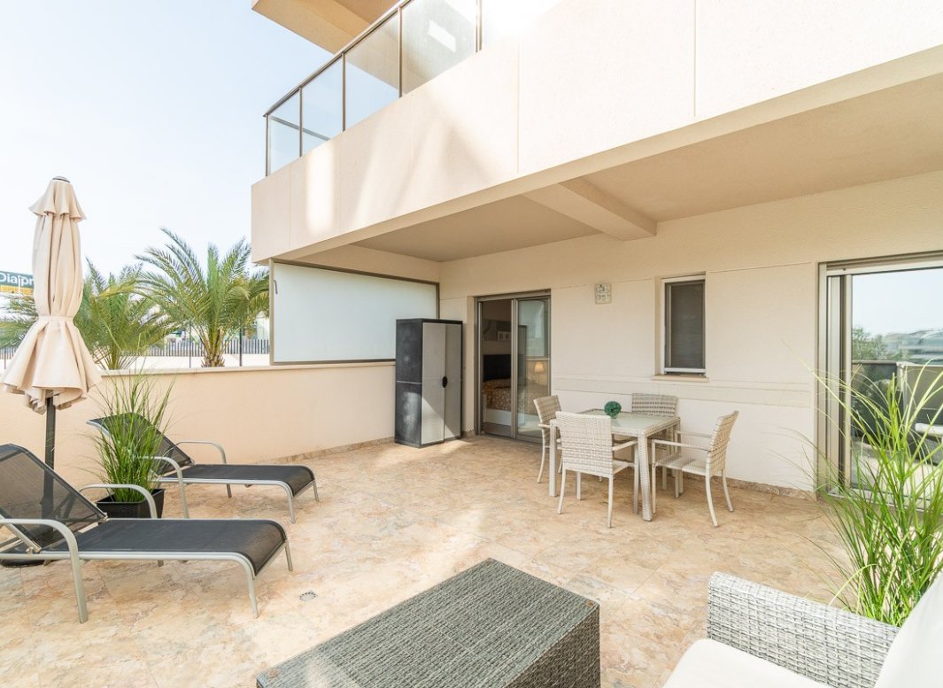 Reventa - Apartamento -
Orihuela Costa - Los Dolses