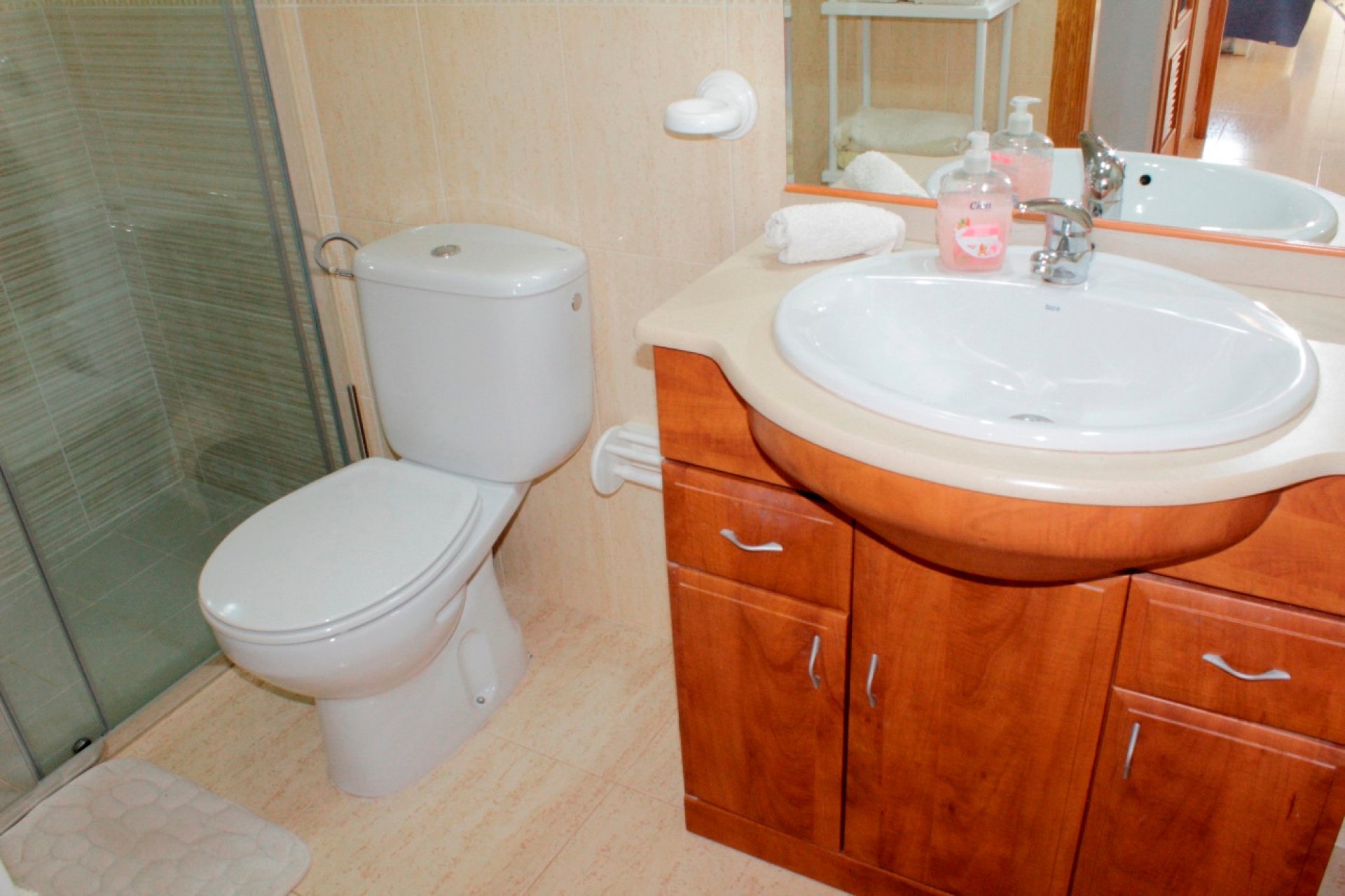 Reventa - Apartamento -
Orihuela Costa - Playa Flamenca