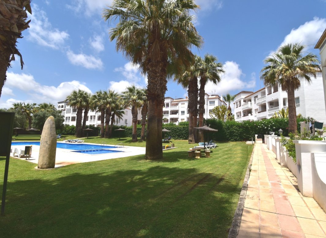 Reventa - Apartamento -
Orihuela Costa - Villamartin