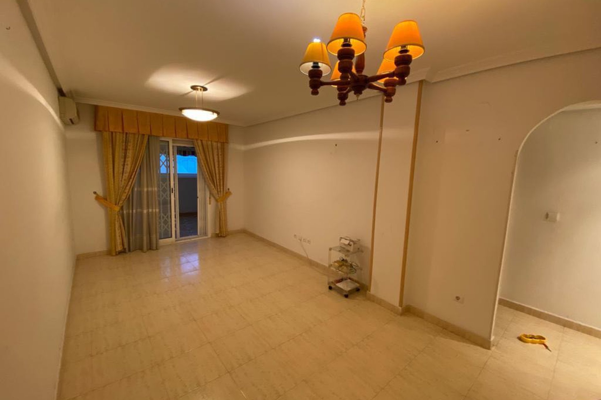 Reventa - Apartamento/ piso -
Torrevieja