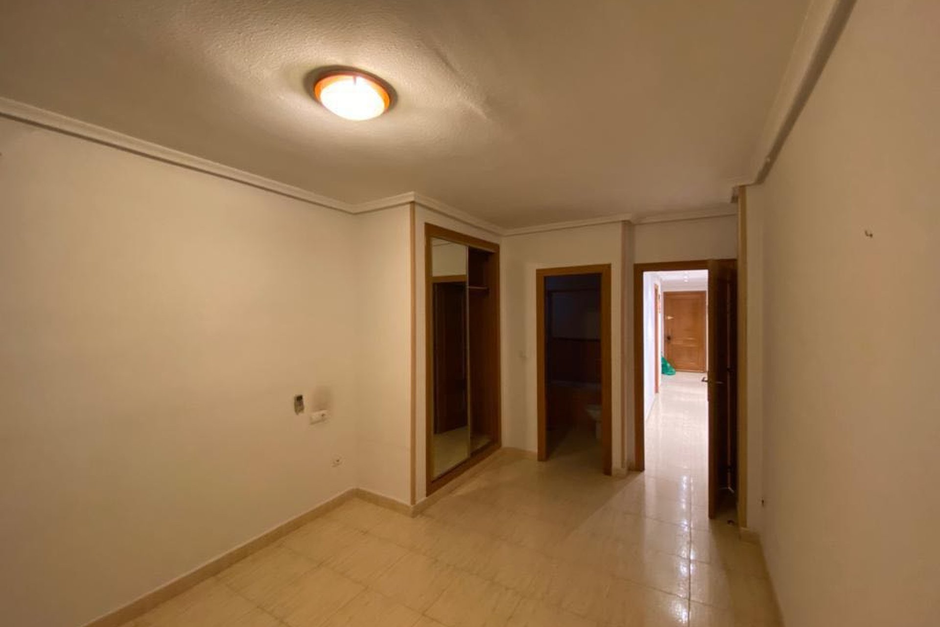 Reventa - Apartamento/ piso -
Torrevieja