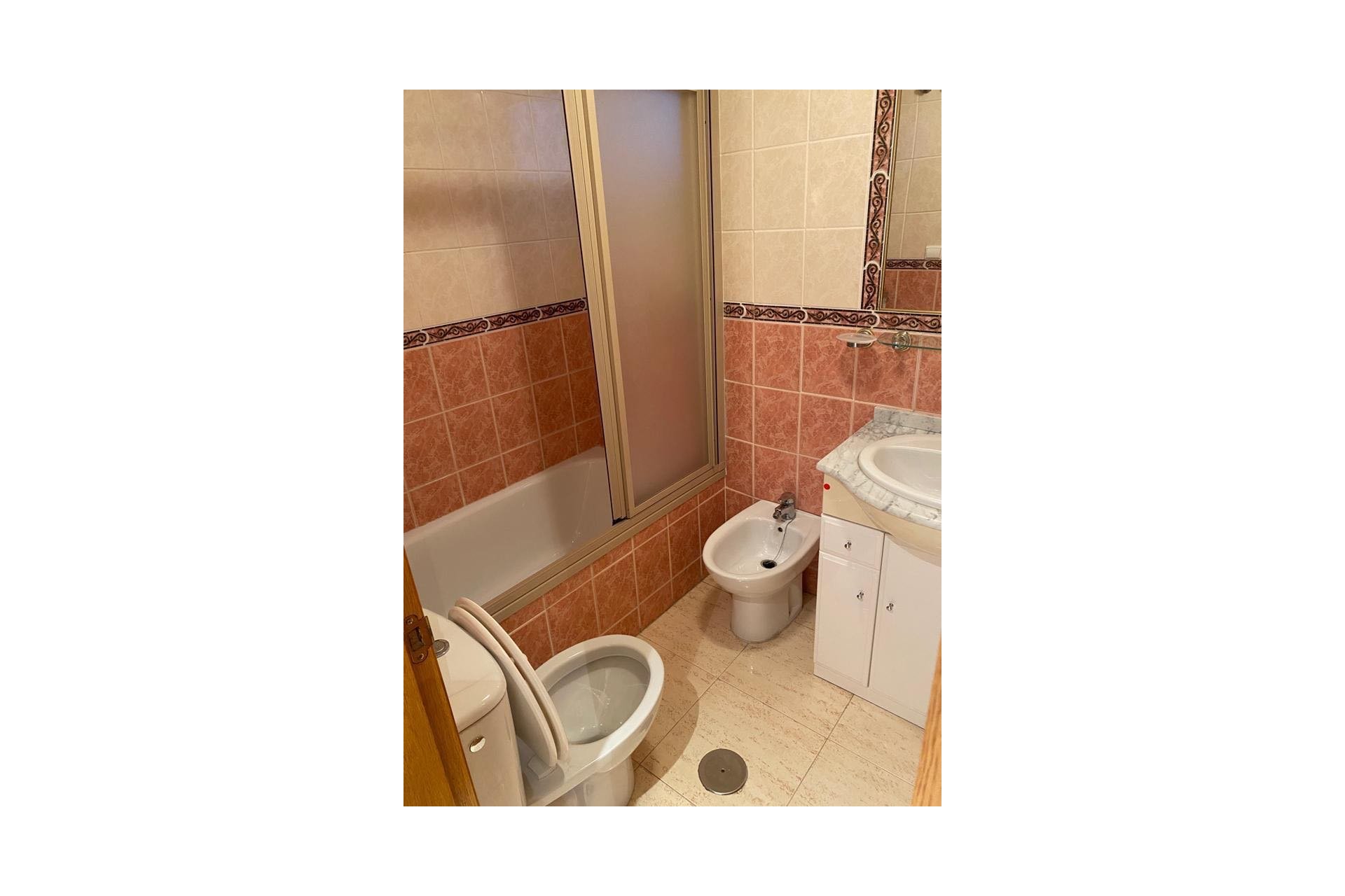 Reventa - Apartamento/ piso -
Torrevieja