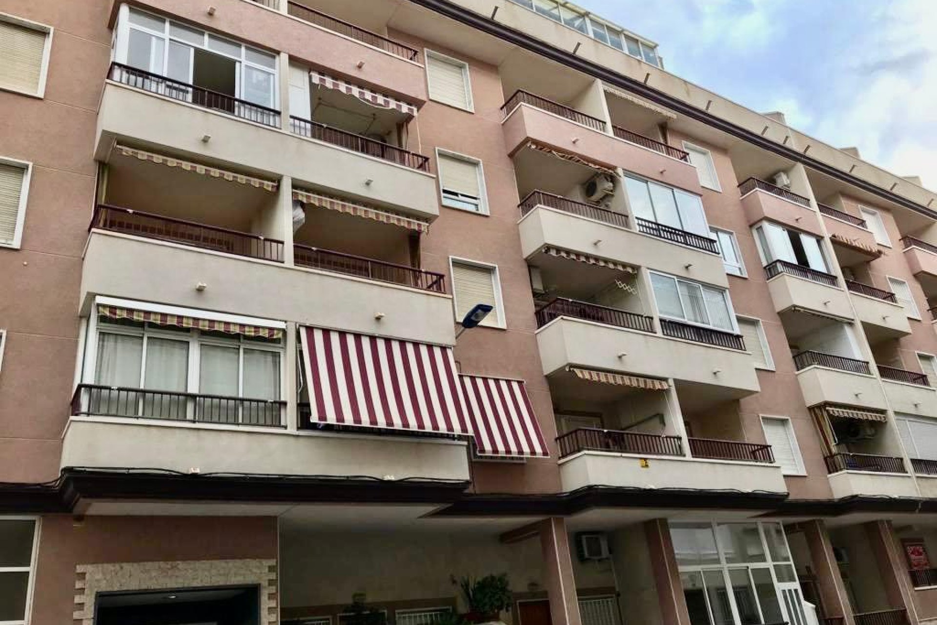 Reventa - Apartamento/ piso -
Torrevieja