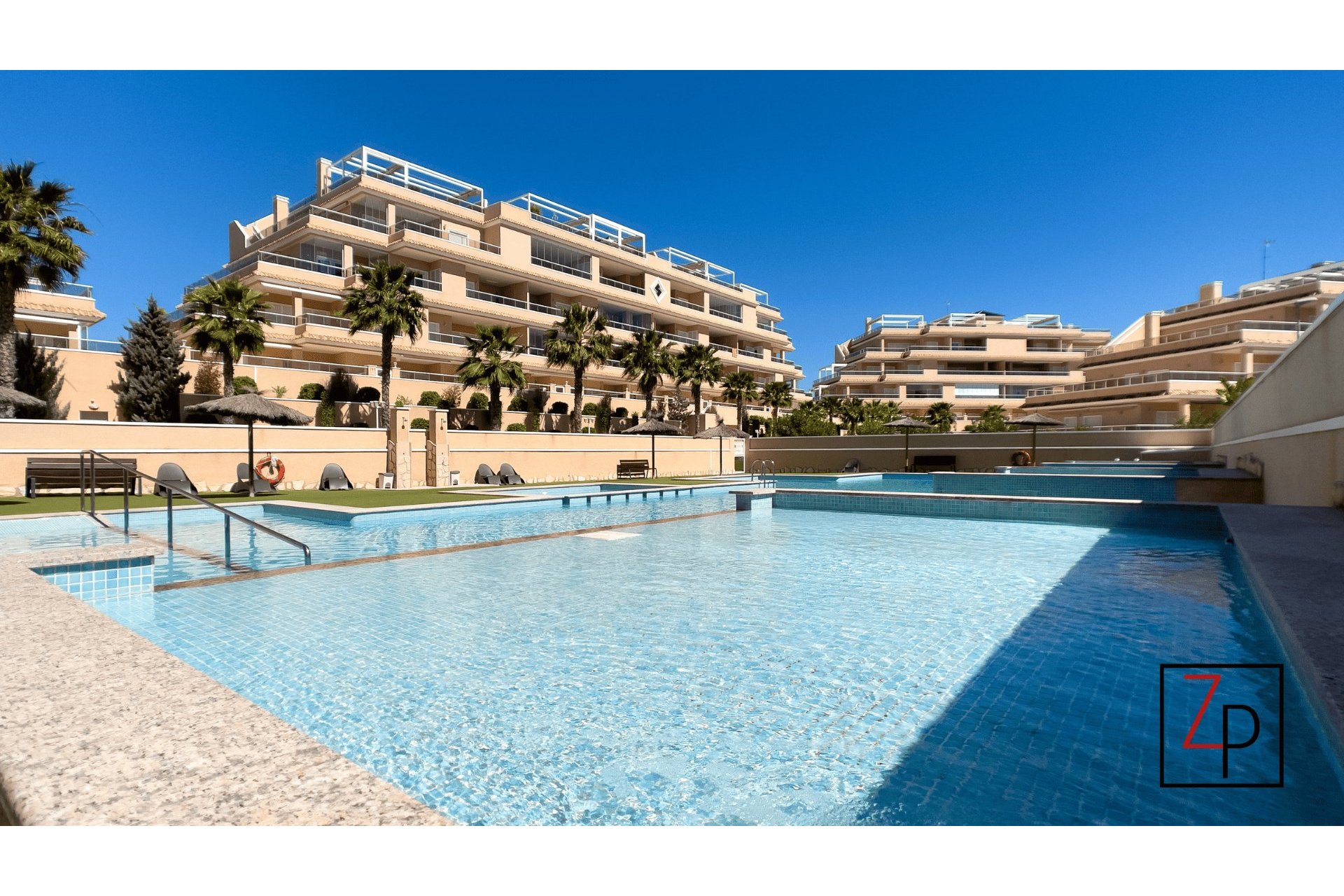 Reventa - Apartamento planta baja -
Orihuela Costa - Villamartín