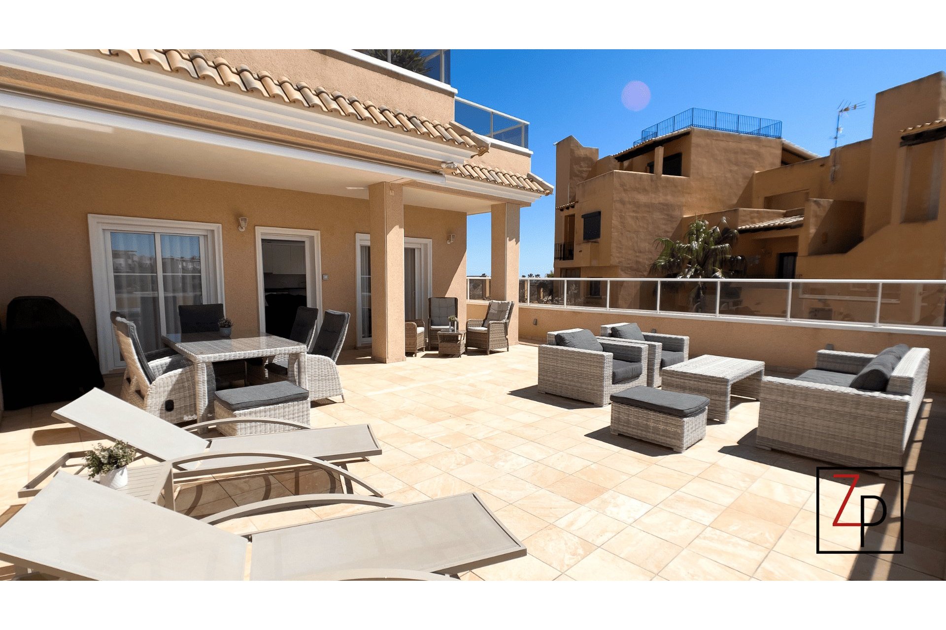 Reventa - Apartamento planta baja -
Orihuela Costa - Villamartín