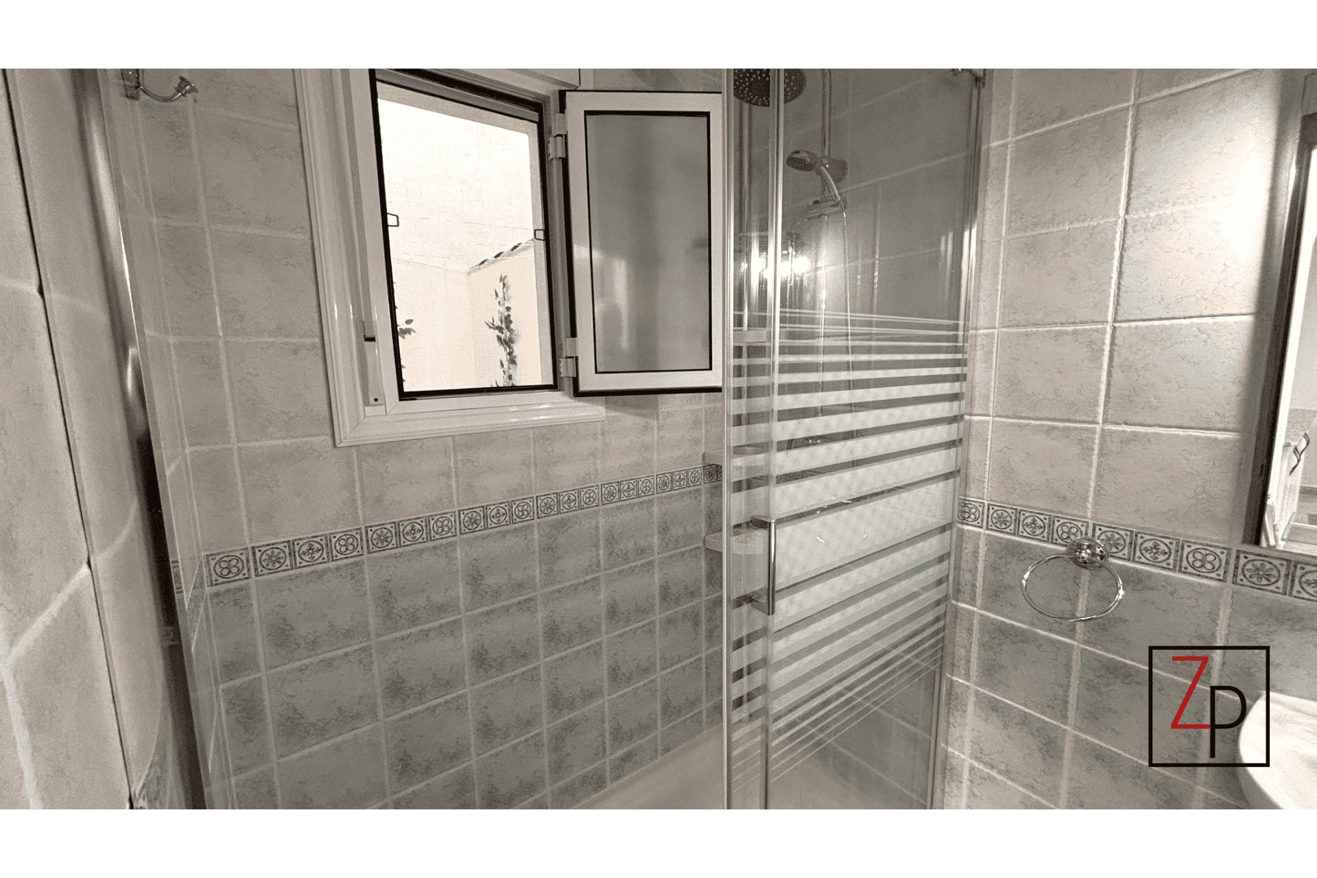 Reventa - Apartamento planta baja -
San Miguel de Salinas - Pueblo