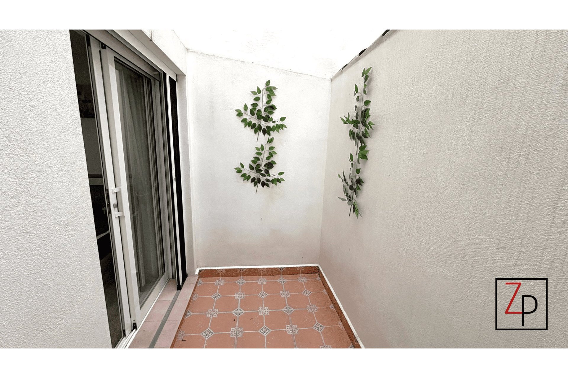 Reventa - Apartamento planta baja -
San Miguel de Salinas - Pueblo