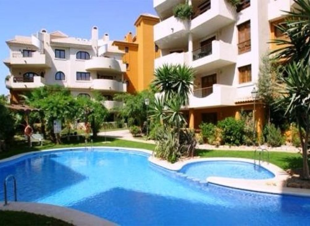 Reventa - Apartamento -
Punta Prima