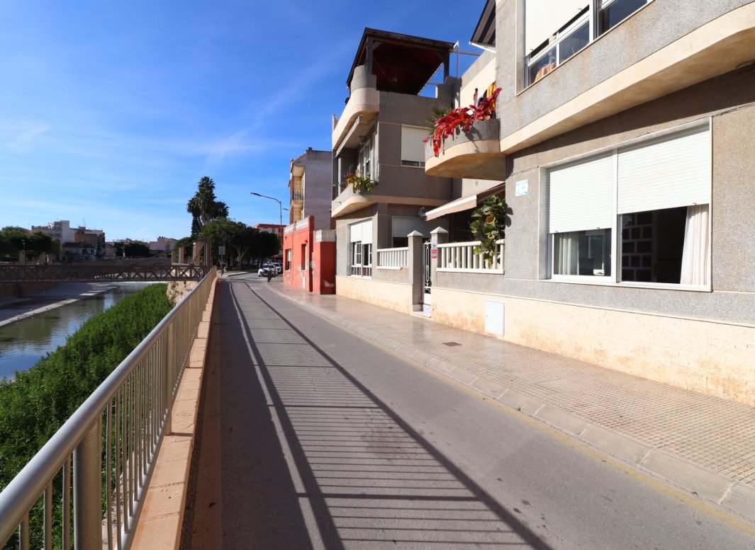 Reventa - Apartamento -
Rojales