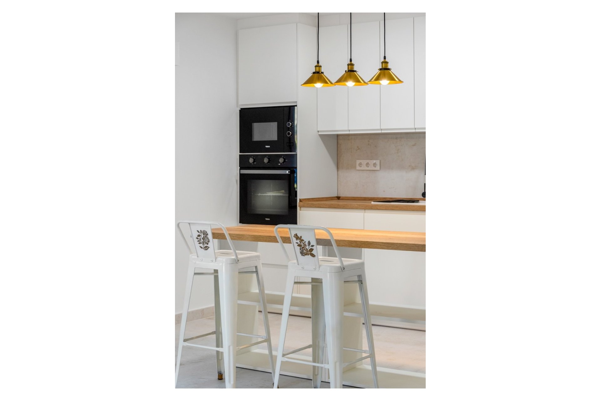 Reventa - Apartamento -
Torrevieja - El Acequión - Los Náufragos