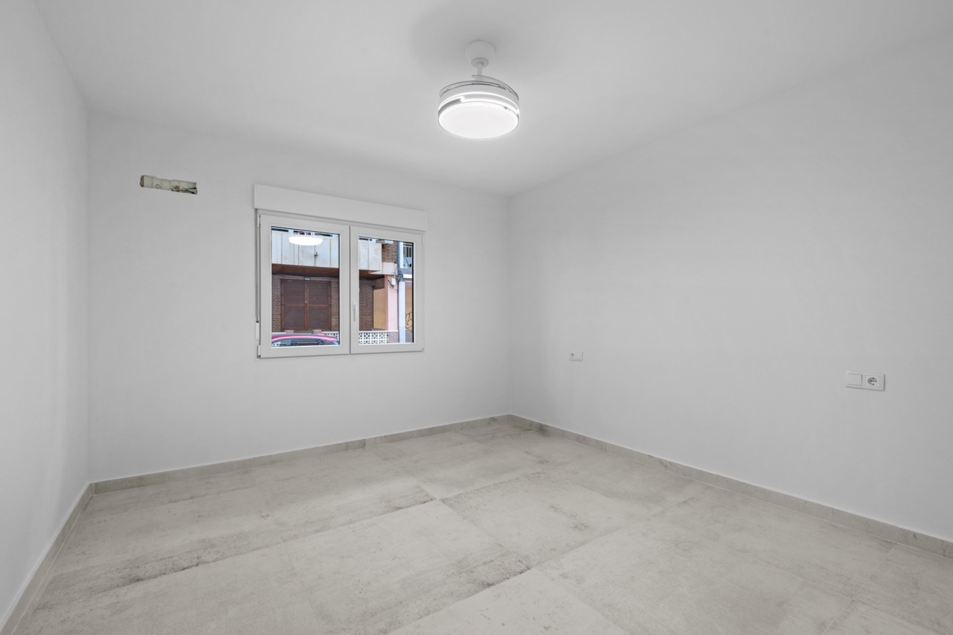 Reventa - Apartamento -
Torrevieja - El Acequión - Los Náufragos