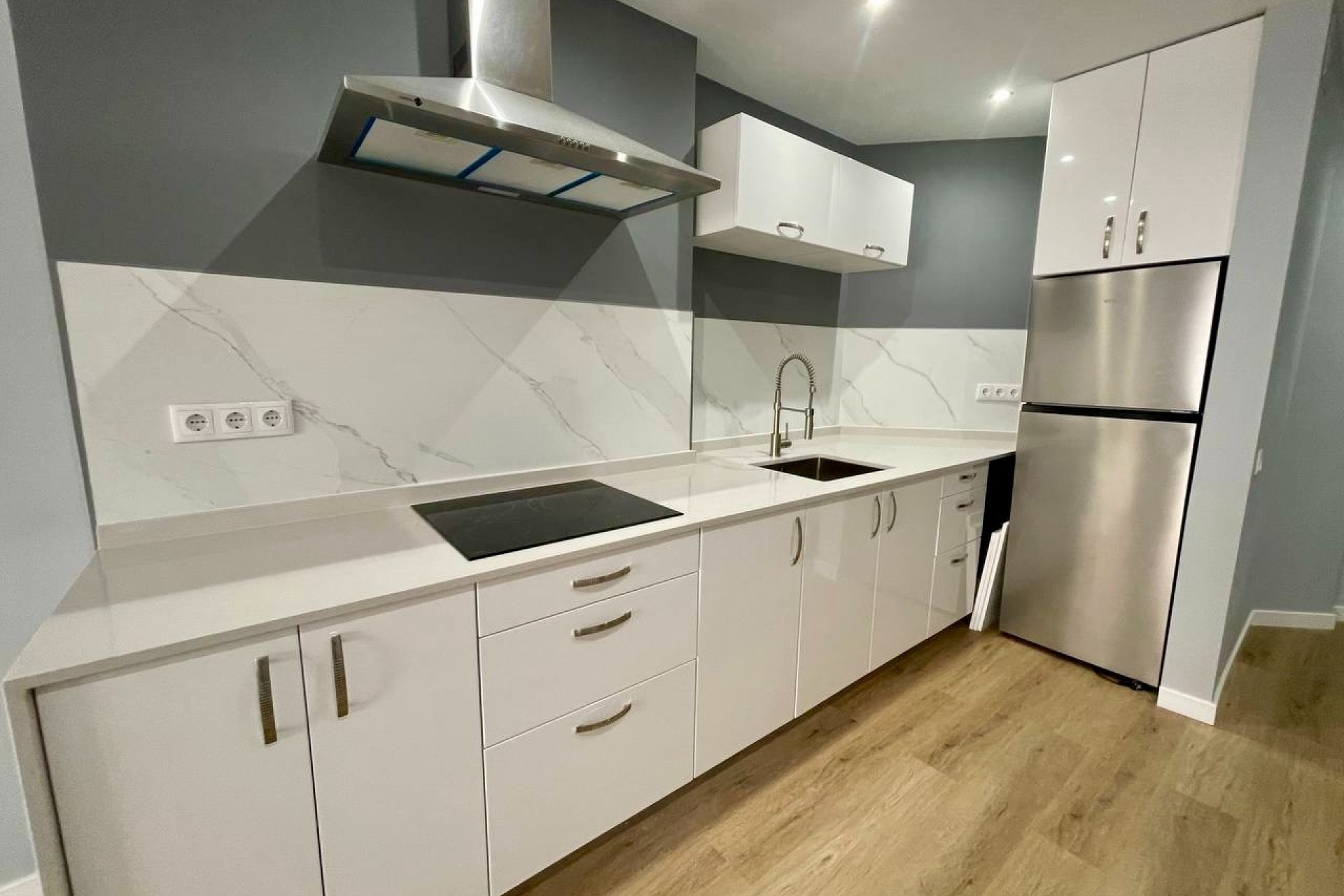 Reventa - Apartamento -
Torrevieja - La Mata