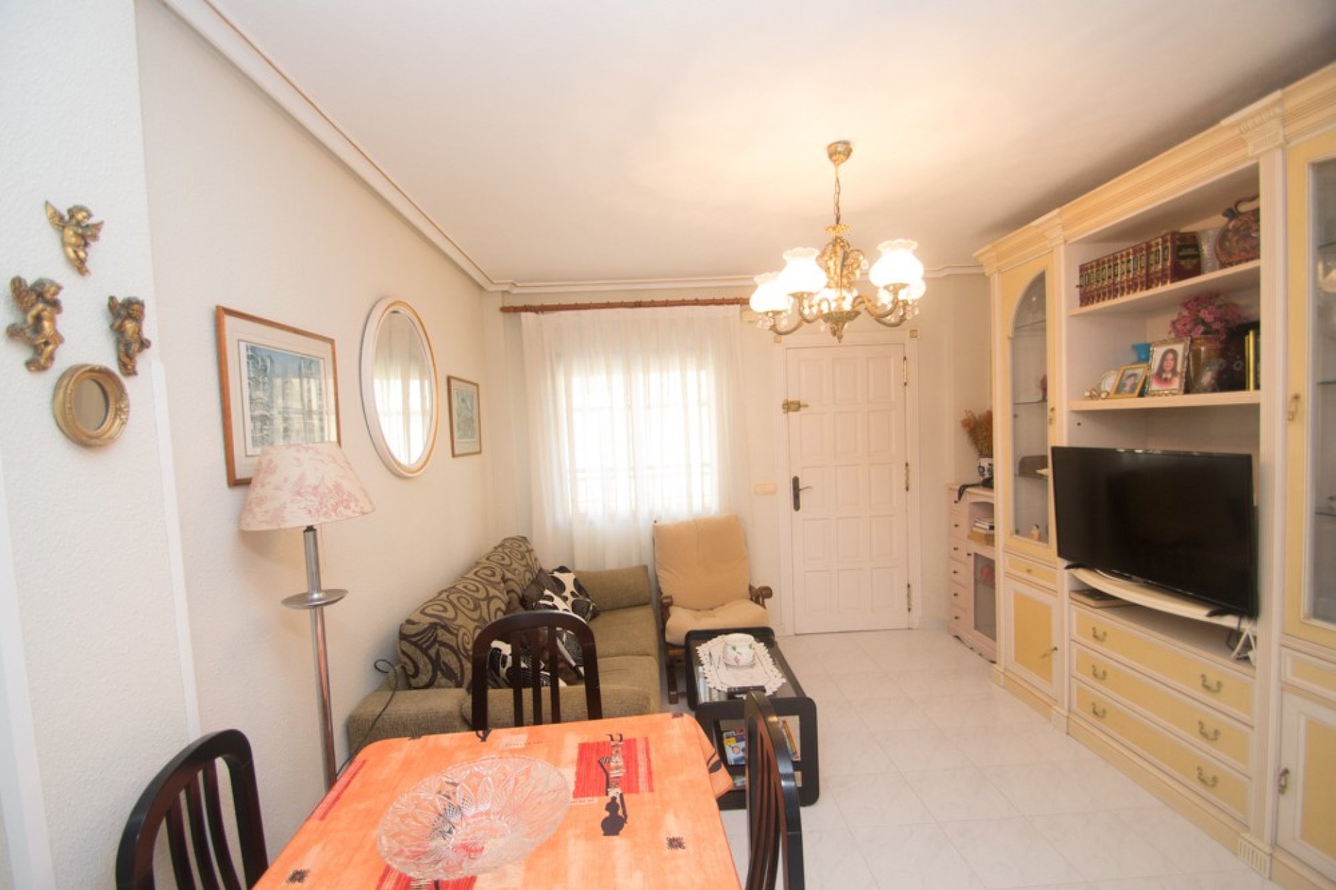Reventa - Apartamento -
Torrevieja - La veleta