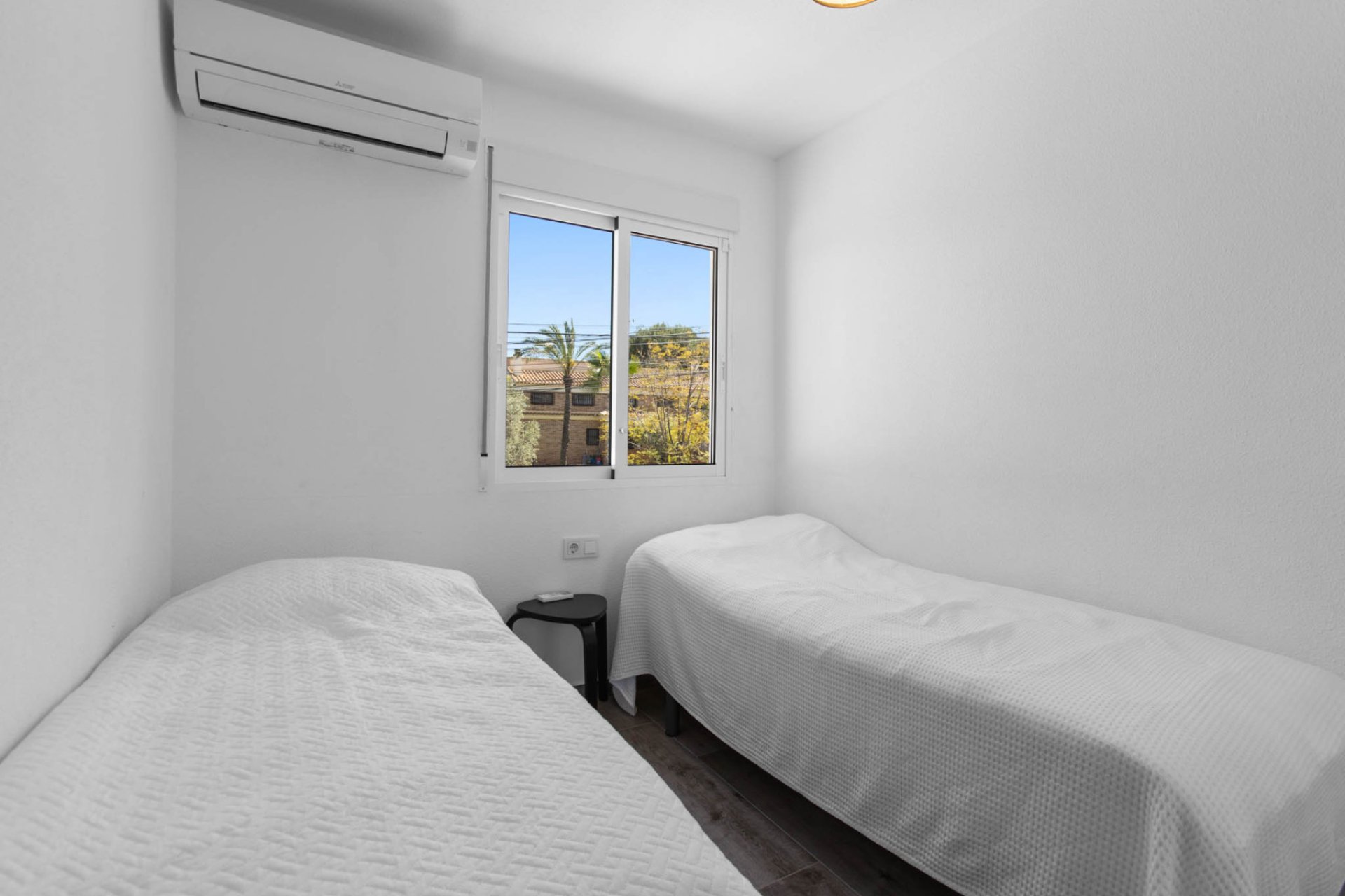 Reventa - Apartamento -
Torrevieja - Lago Jardin
