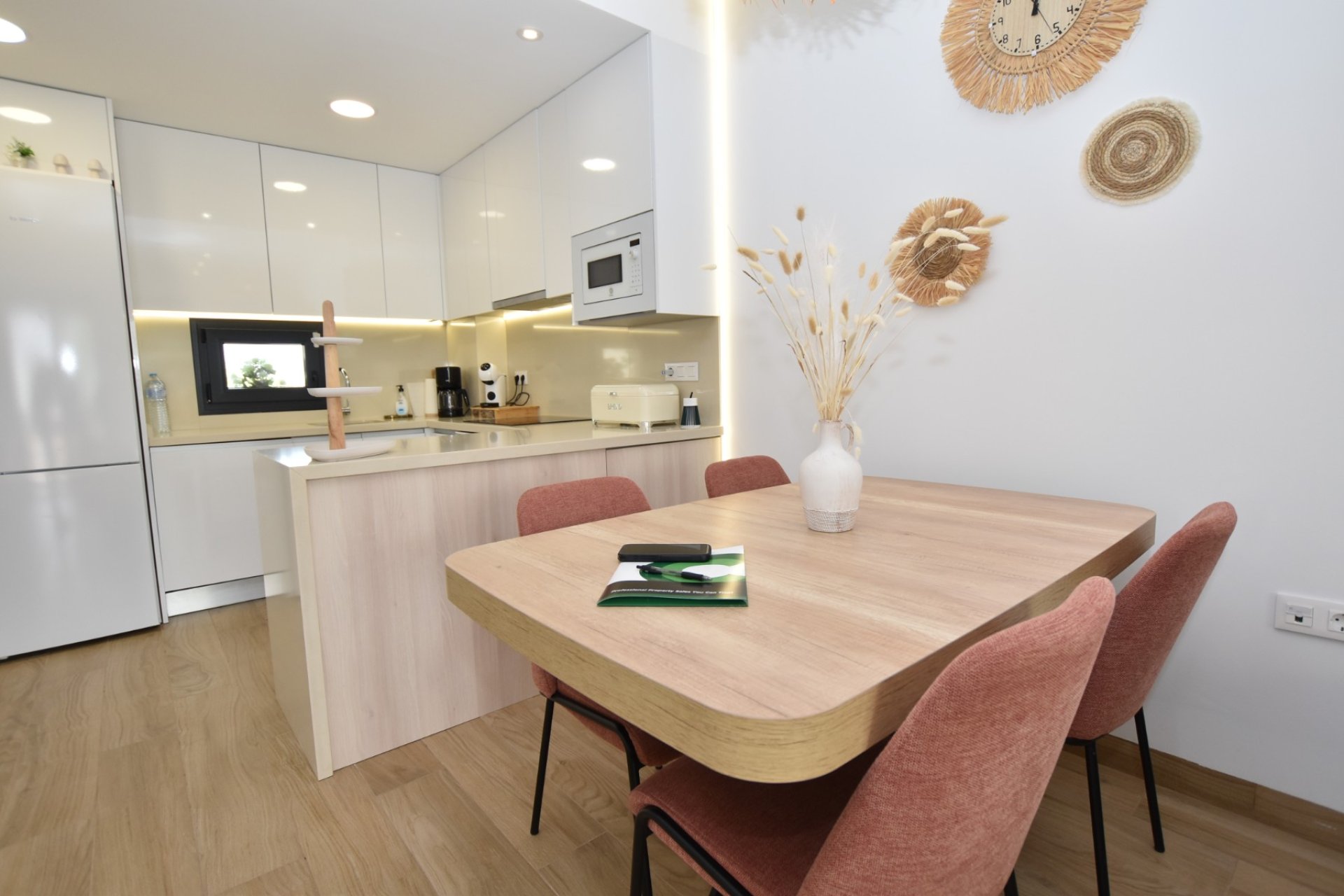 Reventa - Apartamento -
Torrevieja - Los Balcones