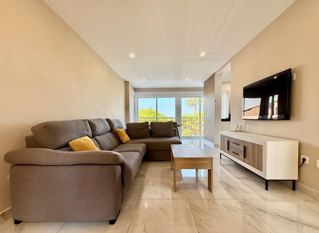 Reventa - Apartamento -
Torrevieja - Los Balcones