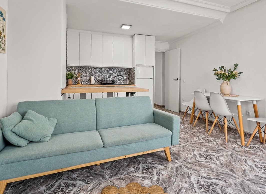 Reventa - Apartamento -
Torrevieja - Playa del Cura