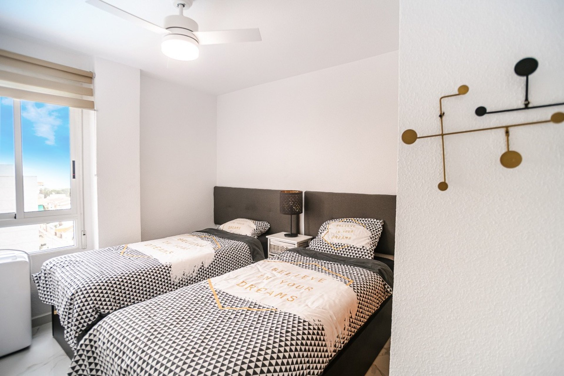 Reventa - Apartamento -
Torrevieja - Punta Prima