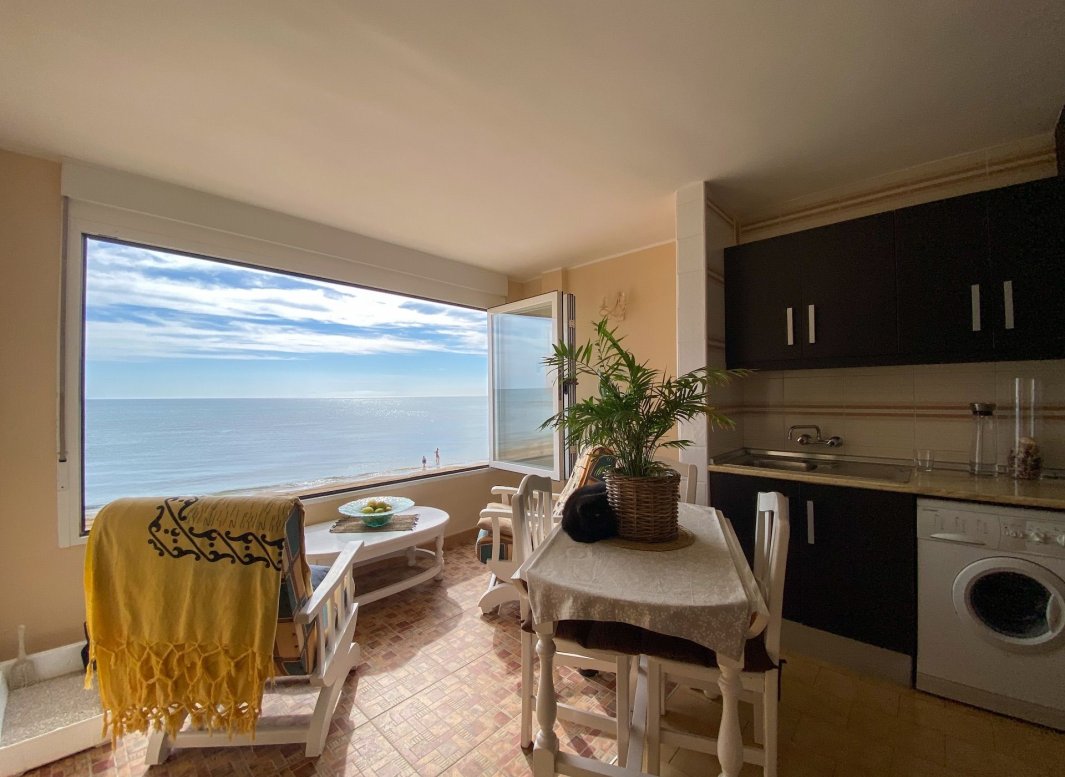 Reventa - Apartamento -
Torrevieja