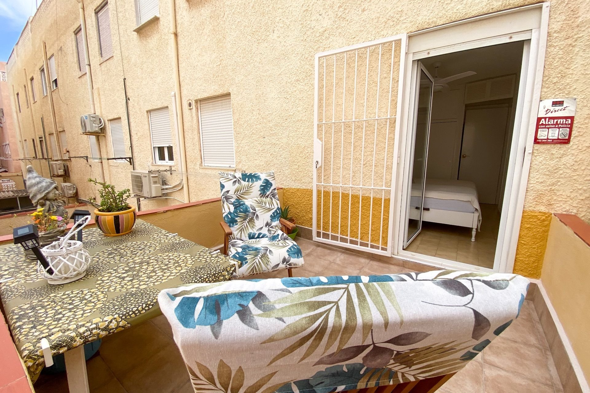 Reventa - Apartamento -
Torrevieja