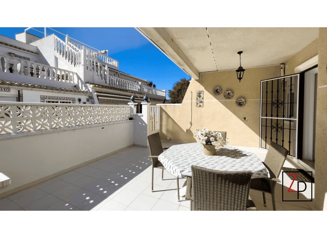 Reventa - Bungalow -
Orihuela Costa