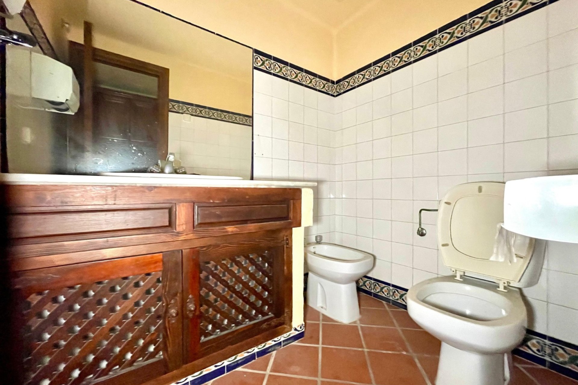 Reventa - Comercial -
Torrevieja - Playa Los Locos