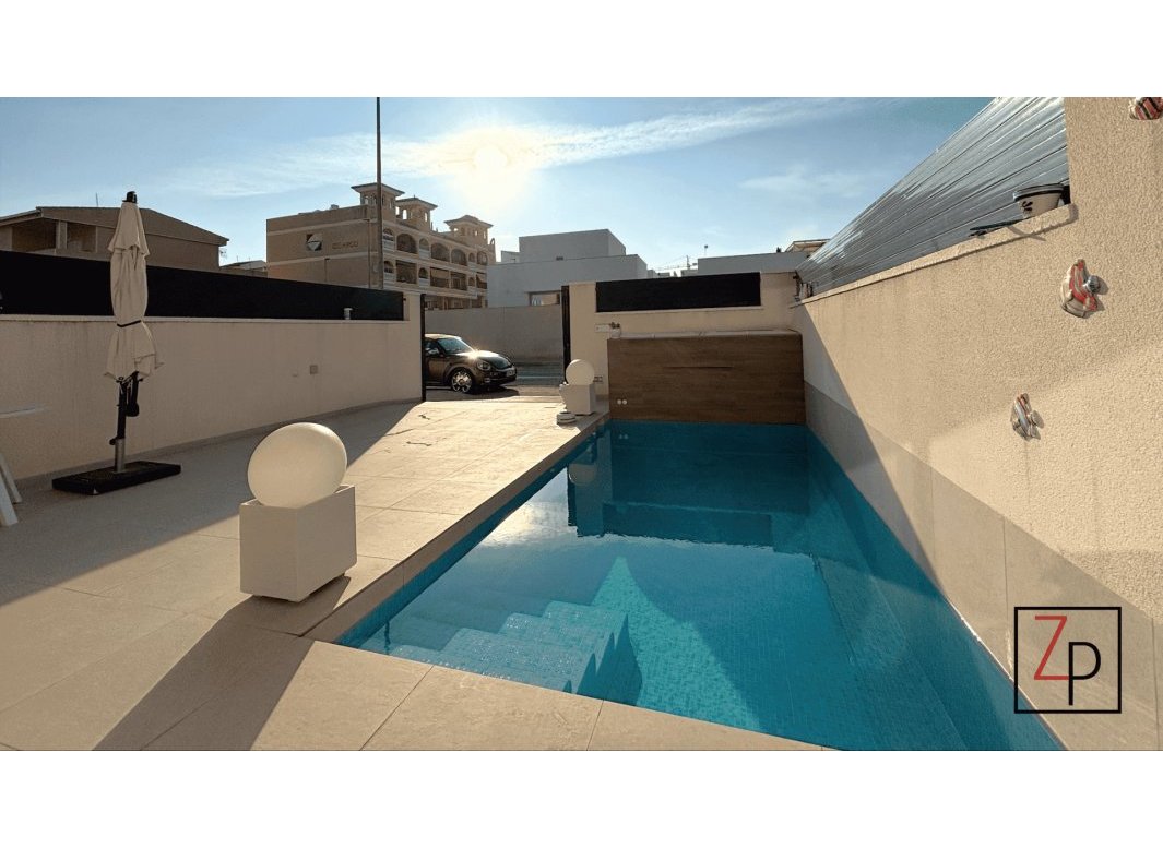 Reventa - Duplex -
Benijofar - Pueblo