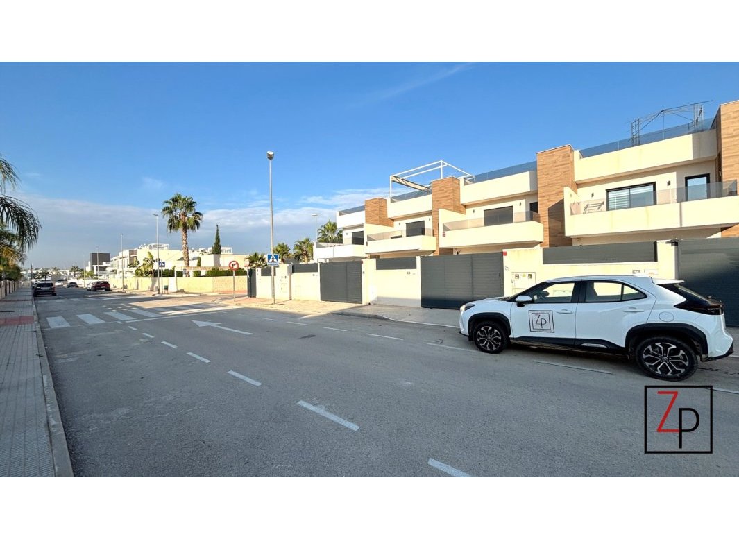 Reventa - Duplex -
Benijofar - Pueblo