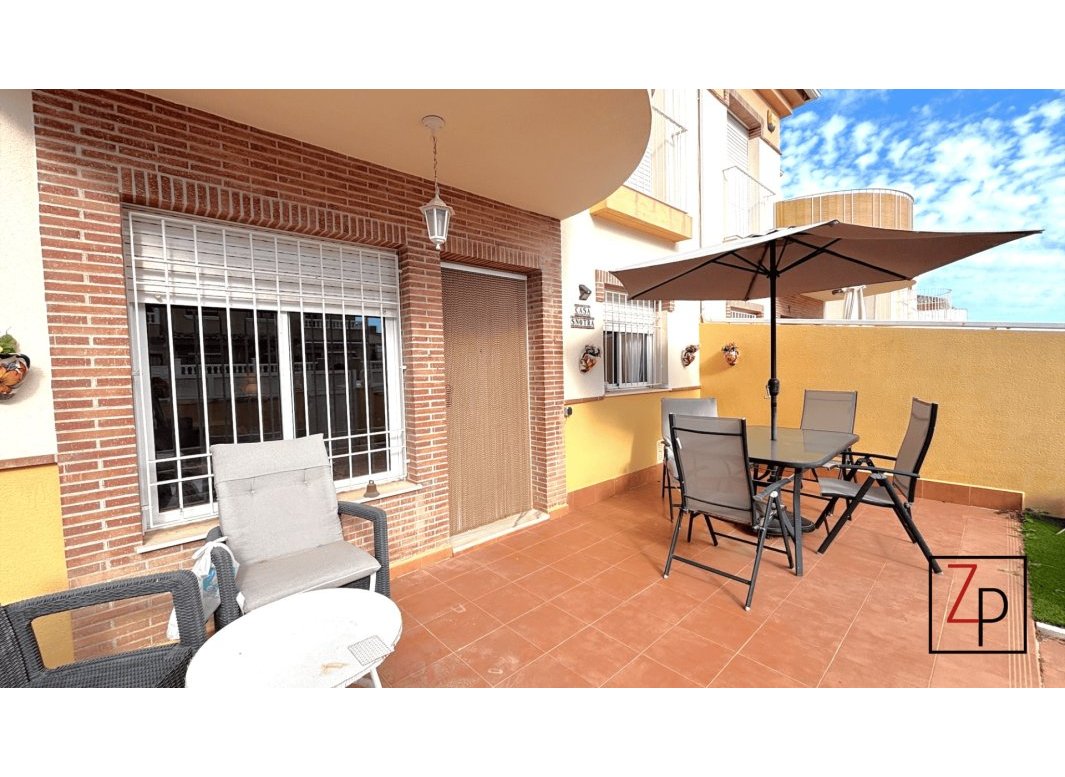 Reventa - Quad House -
Villamartín - PAU 8
