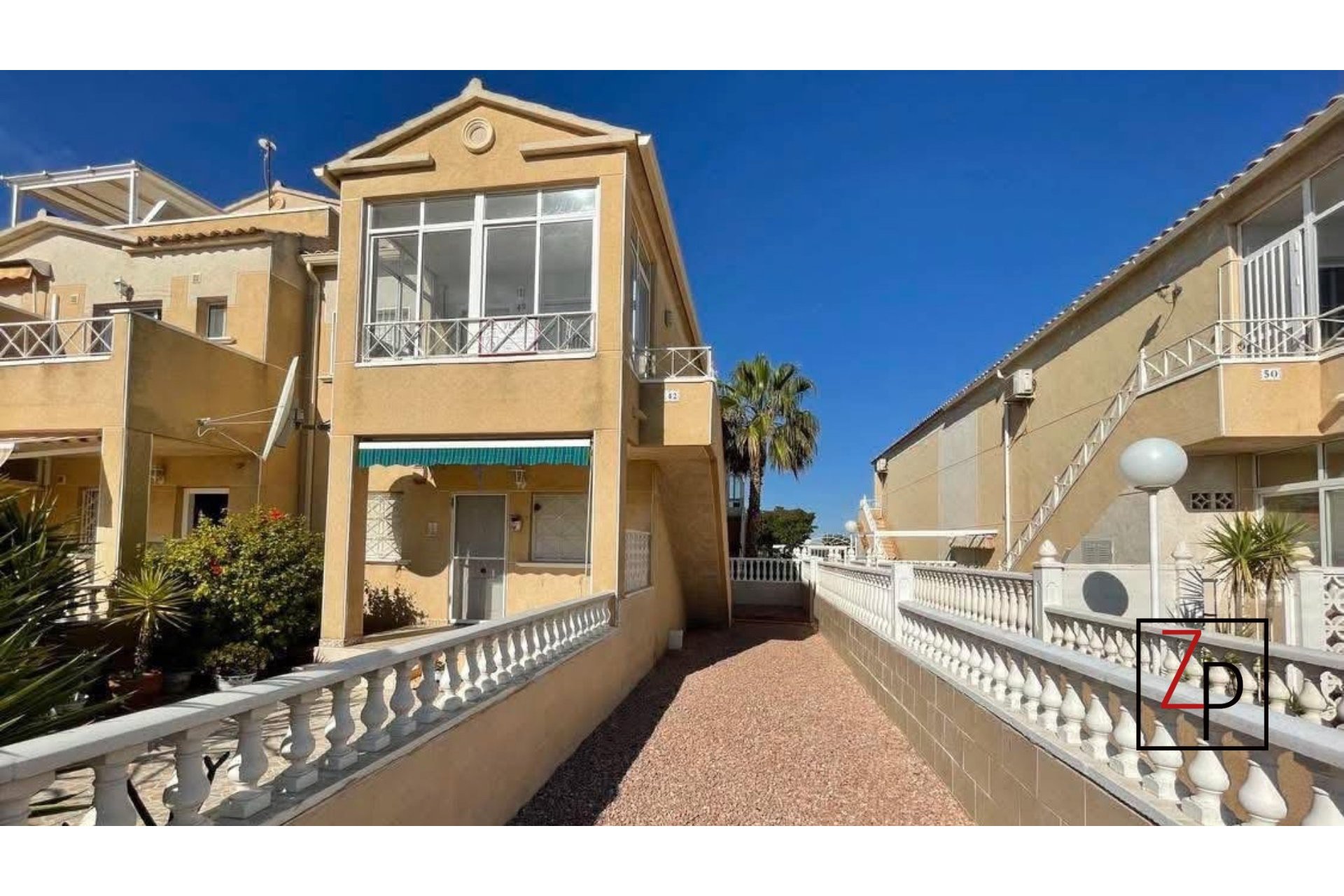 Reventa -  -
Torrevieja - Baños de Europa