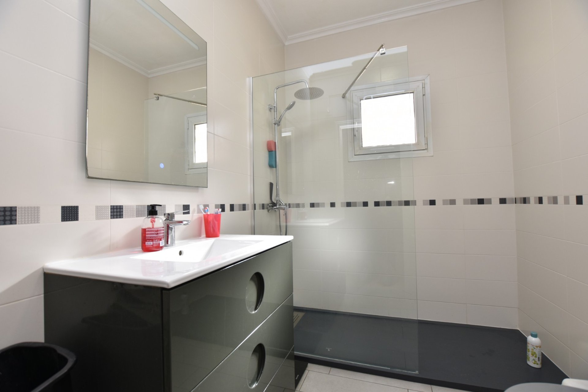 Reventa - Villa -
3409 - La finca Golf