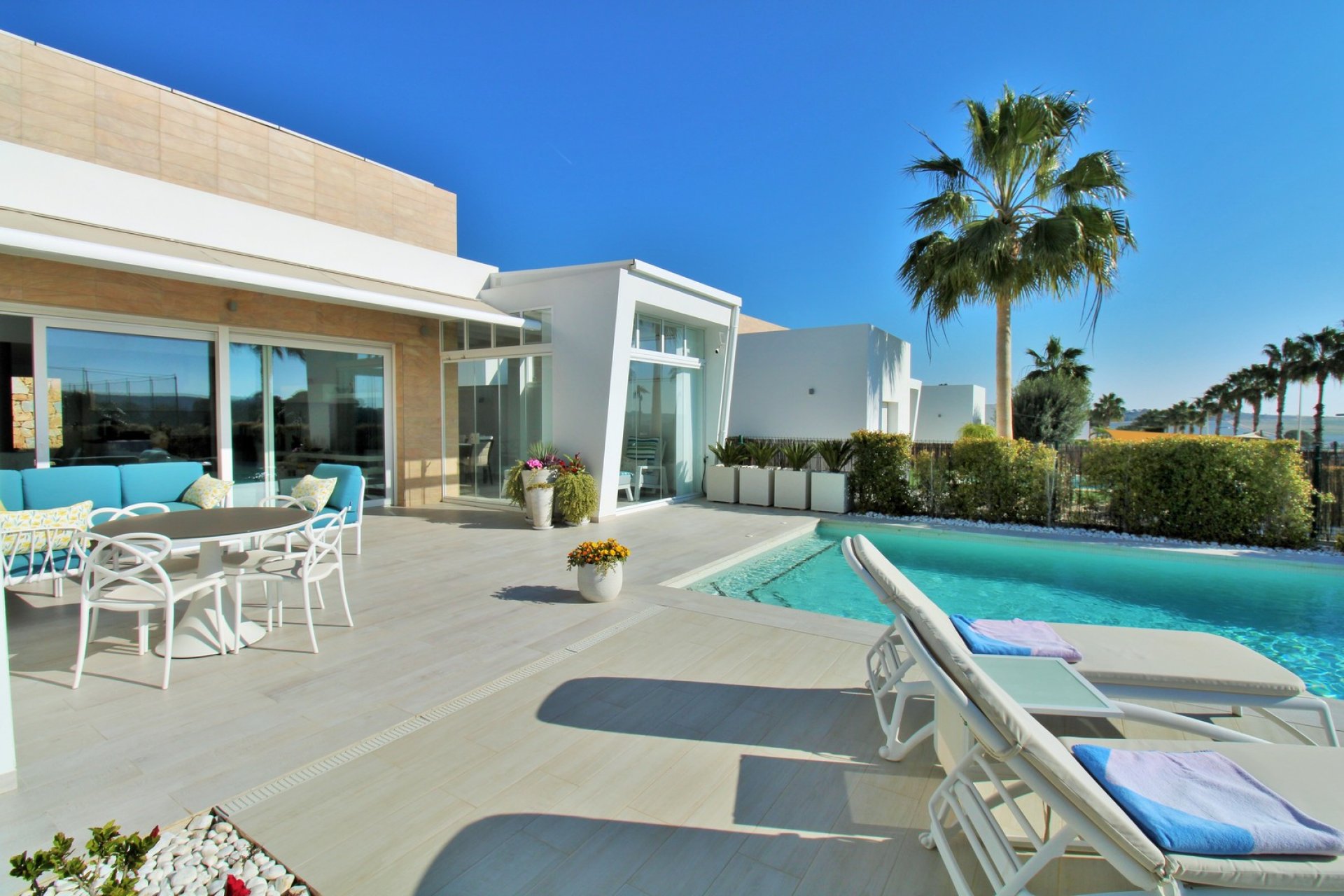 Reventa - Villa -
3409 - La finca Golf