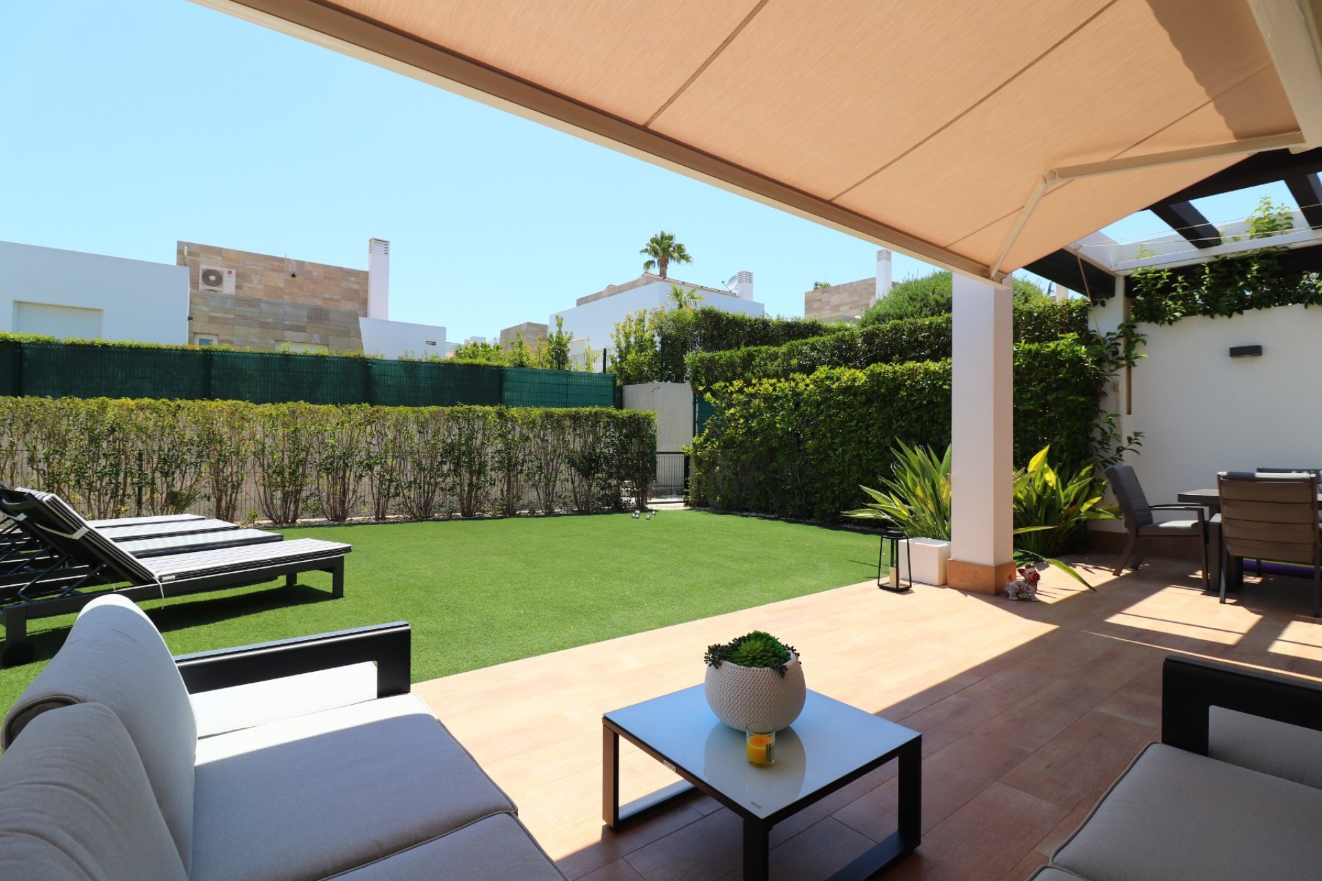 Reventa - Villa -
3409 - La finca Golf