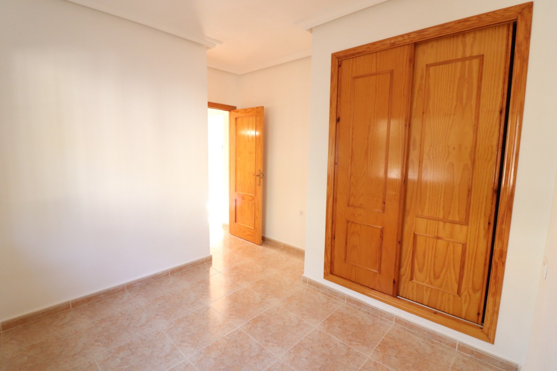 Reventa - Villa -
Algorfa - Montemar