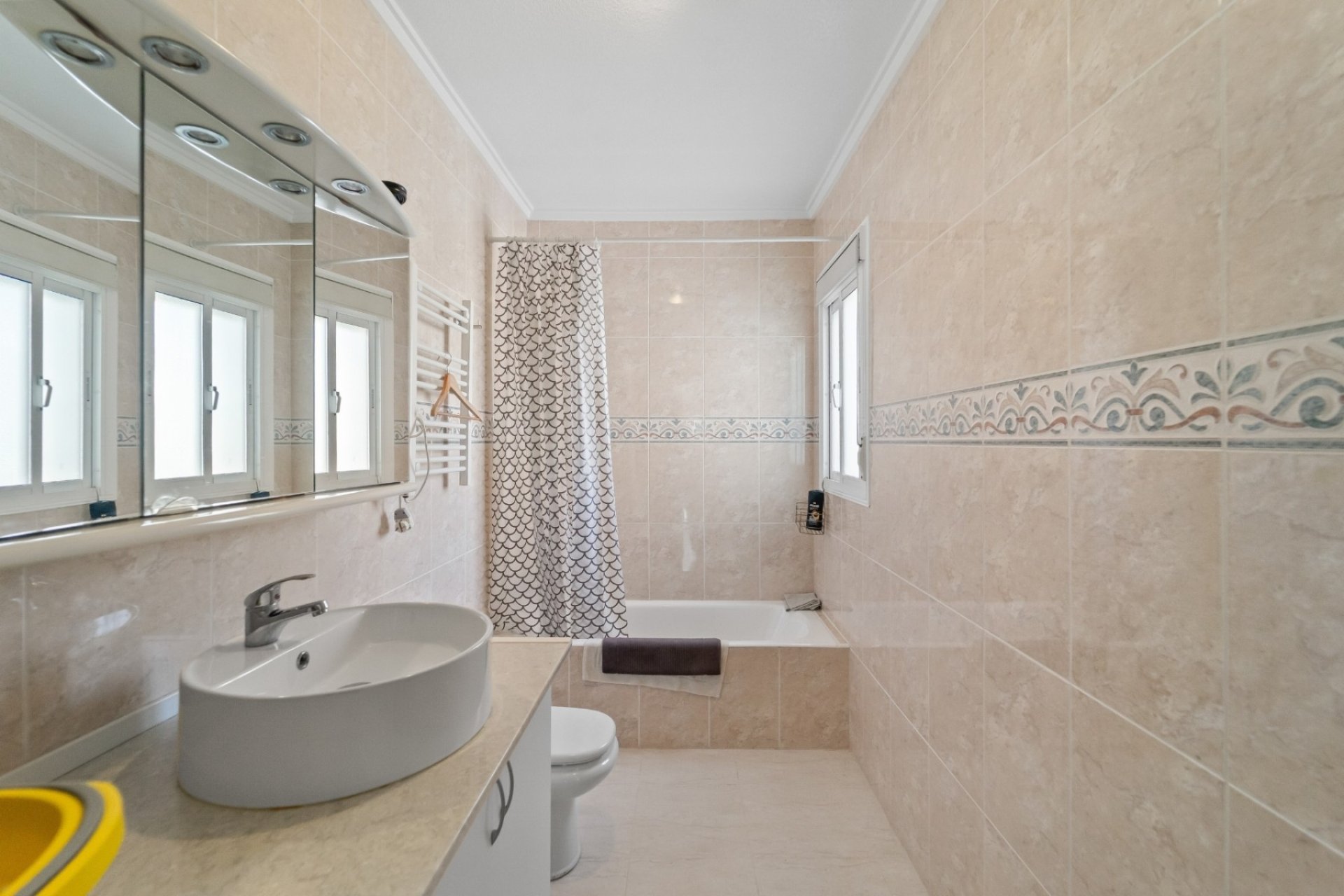 Reventa - Villa -
Benijofar - Monte Azul