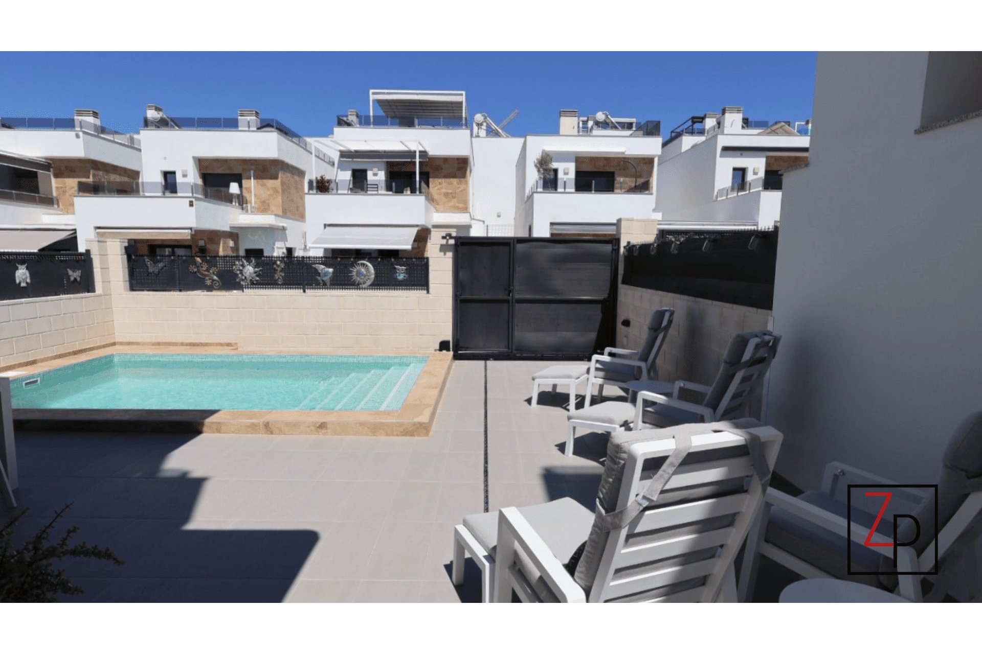 Reventa - Villa -
Benijofar - Pueblo