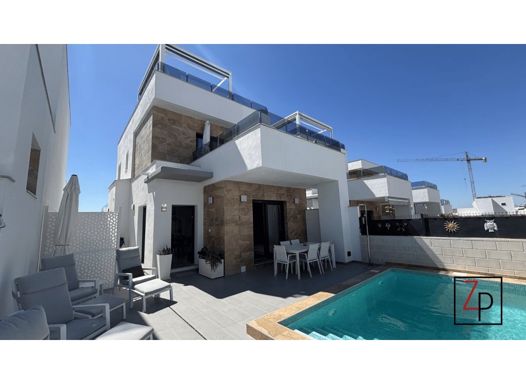 Reventa - Villa -
Benijofar - Pueblo