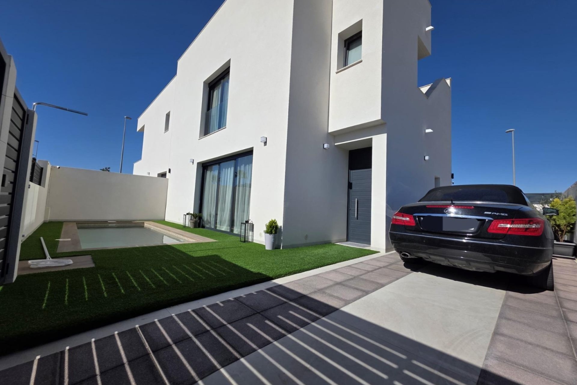 Reventa - Villa -
Benijofar