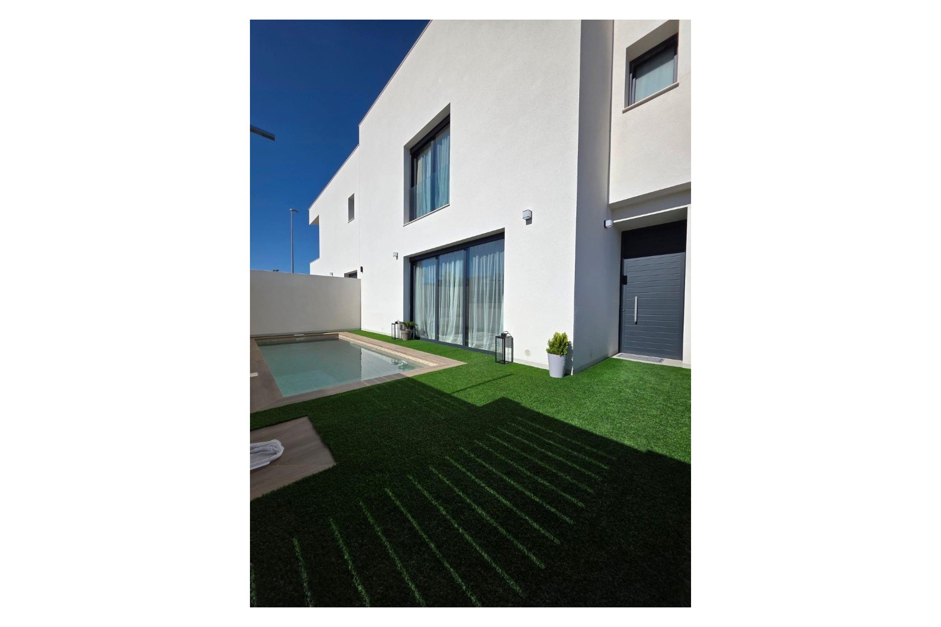 Reventa - Villa -
Benijofar