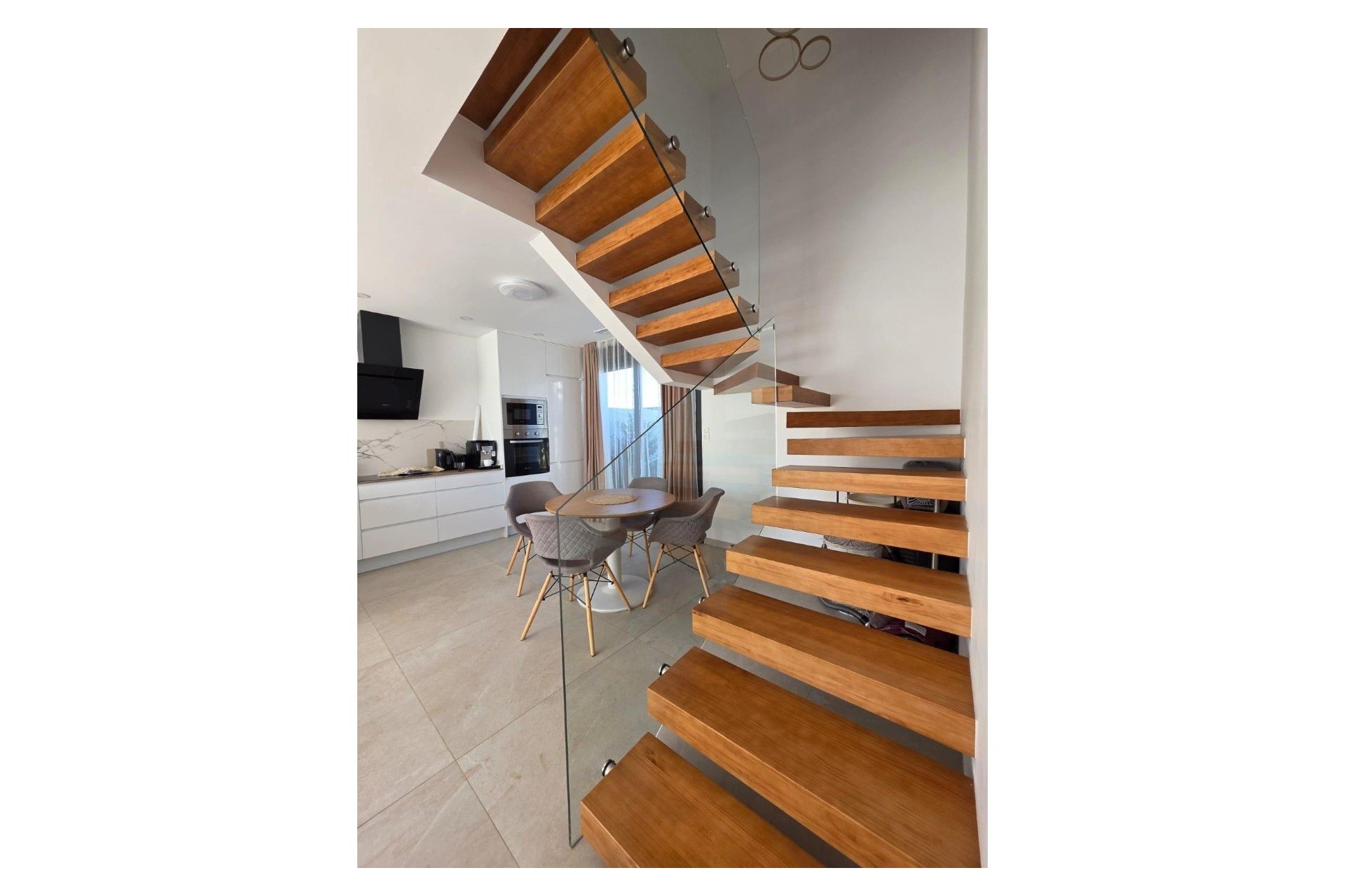 Reventa - Villa -
Benijofar