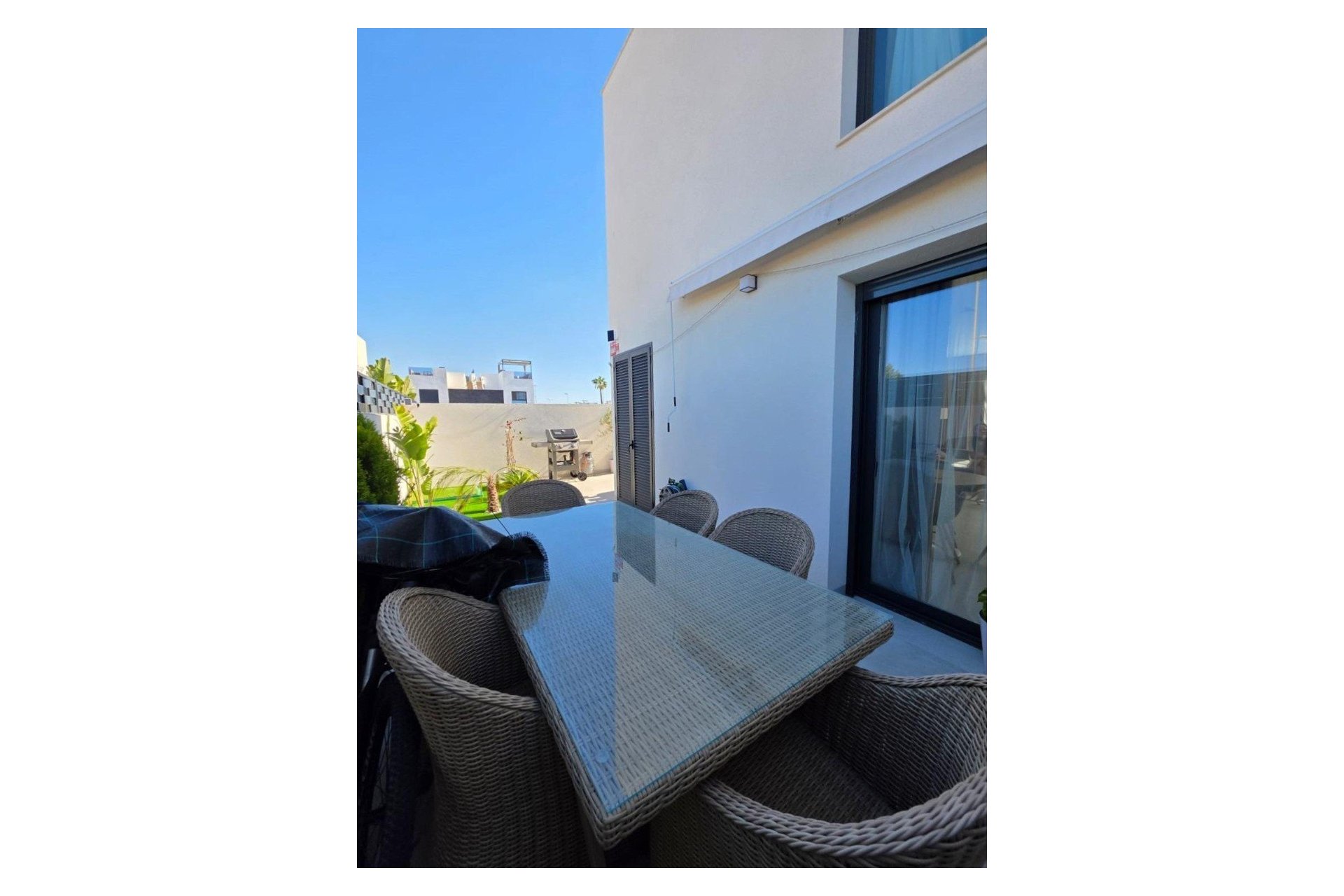 Reventa - Villa -
Benijofar