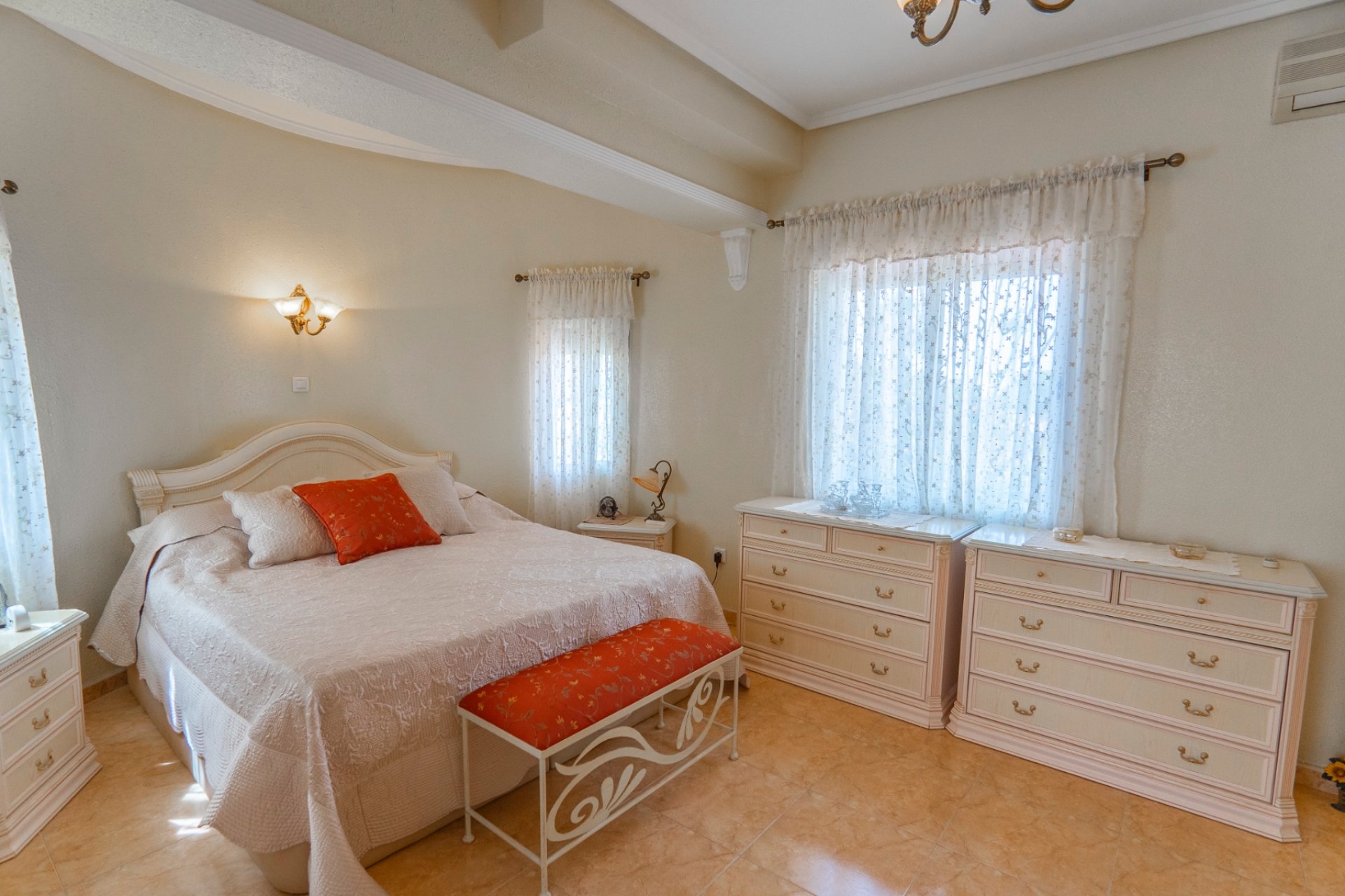 Reventa - Villa -
Ciudad Quesada - Campo De Golf La Marquesa