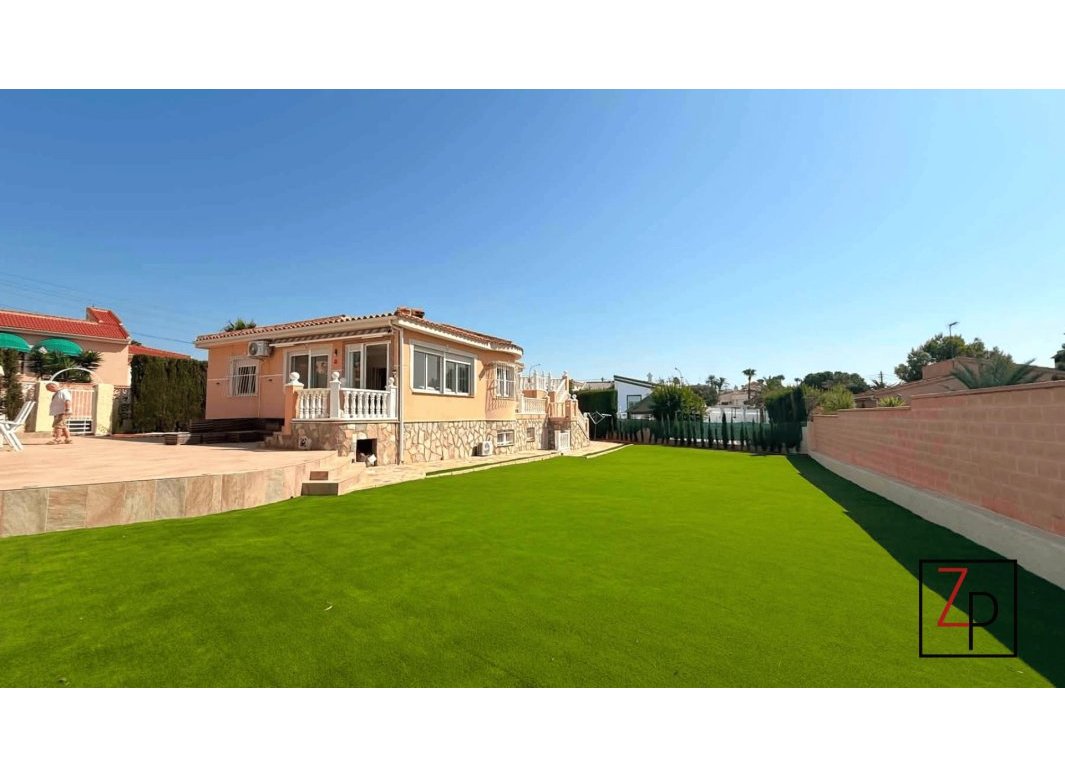 Reventa - Villa -
Ciudad Quesada